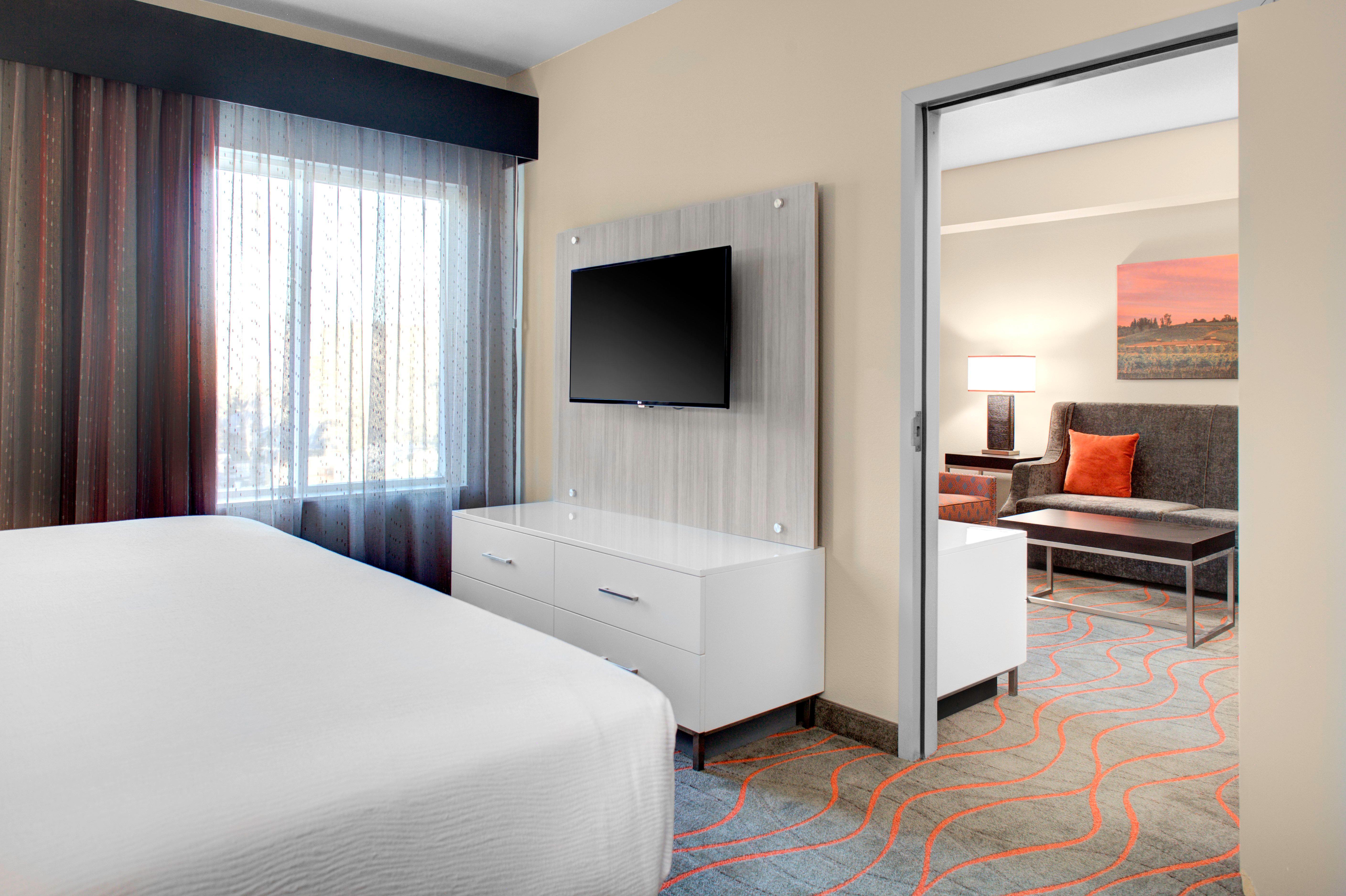 Holiday Inn Windsor - Wine Country, an IHG Hotel Exterior foto